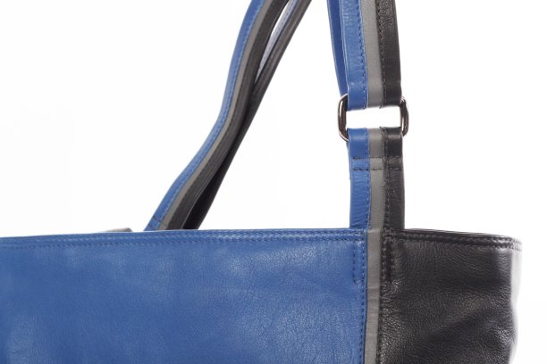 schouderband helsinki square grijs blauw.jpg schouderband helsinki square grijs blauw.jpg